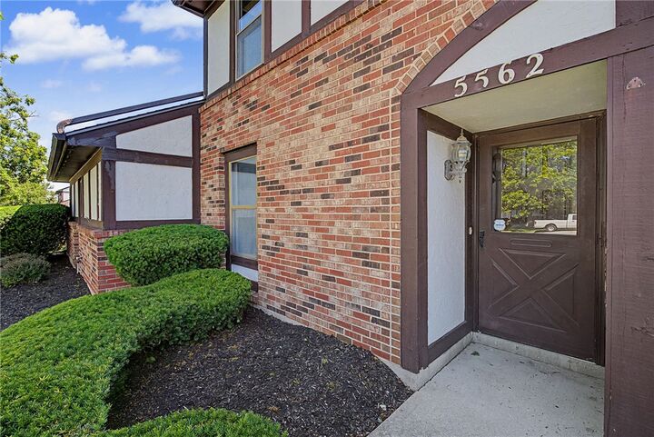 Property Photo:  5562 Cobblegate Drive  OH 45449 