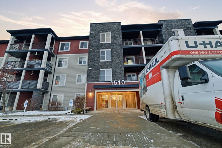 Property Photo:  1510 Watt Drive SW 424  AB T6X 2E6 