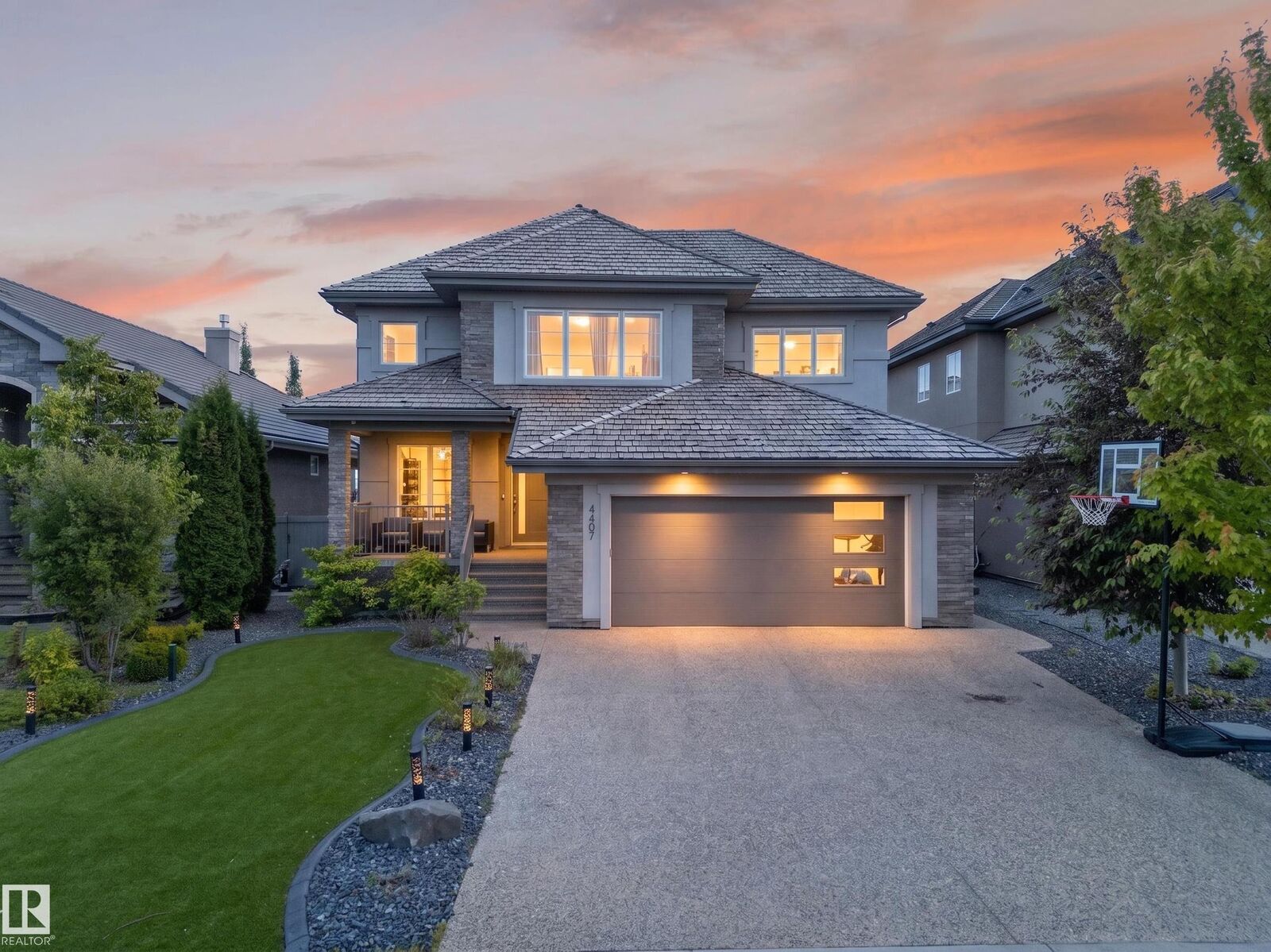 Property Photo:  2273 Warry Loop SW  AB T6W 0N8 