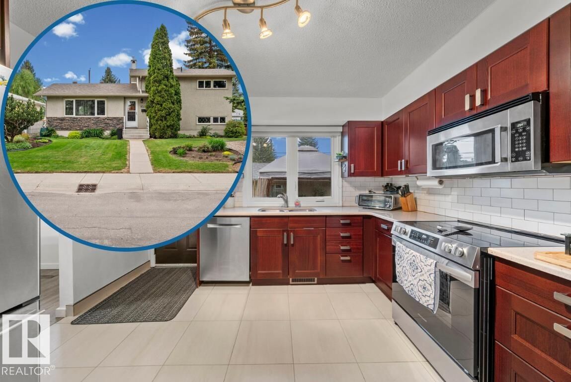 Property Photo:  9326 158 Street NW  AB T5R 2C7 