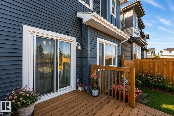 Property Photo:  407 Conroy Crescent SW  AB T6W 5A8 