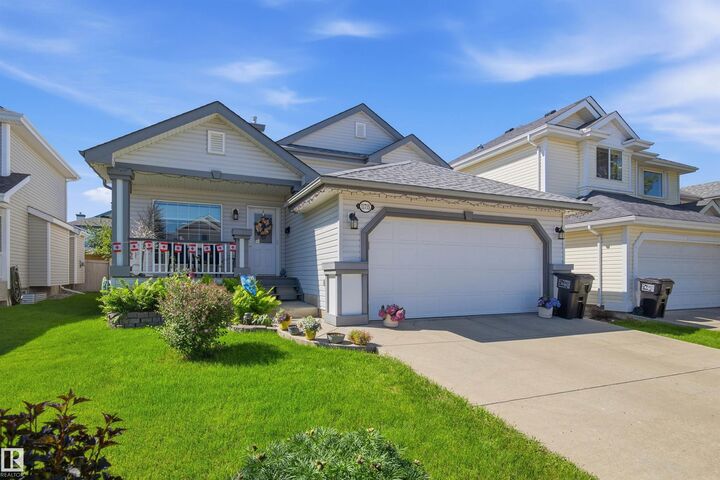 Property Photo:  11715 11B Avenue NW  AB T6J 7E5 