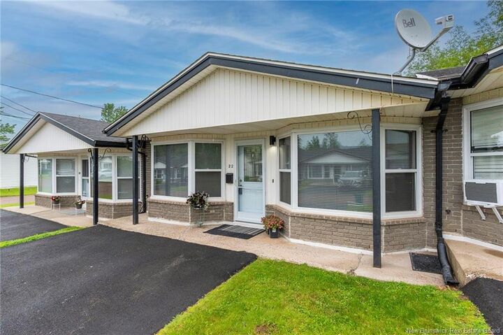 Property Photo:  435 Pine Glen Road 22  NB E1B 4J8 