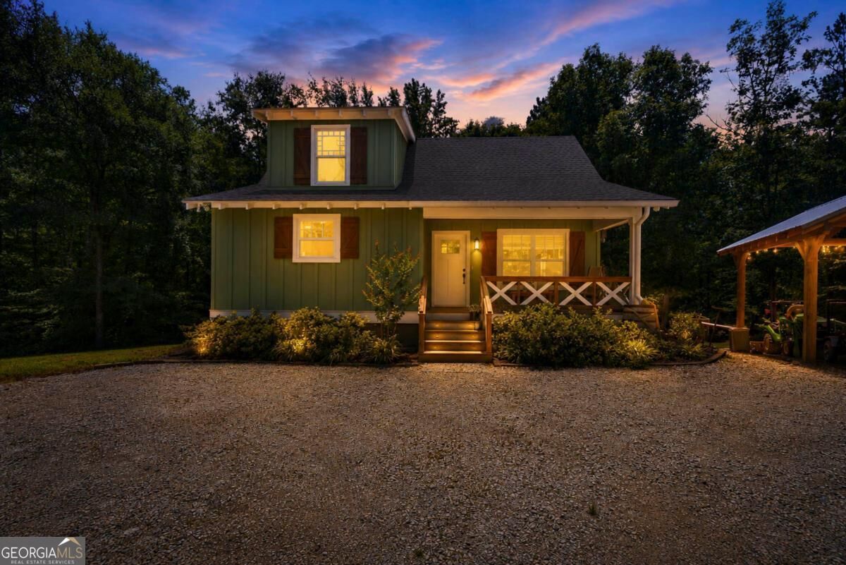 Property Photo:  4271 Veazey Road  GA 30642 