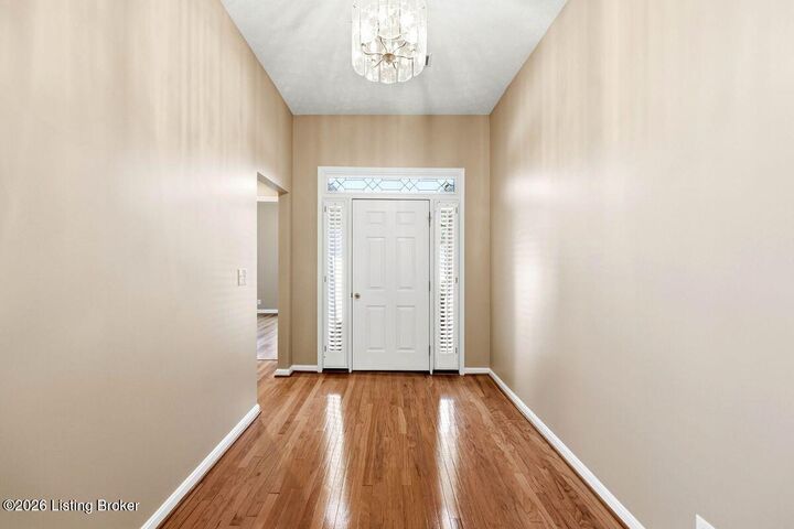 Property Photo: 14029 Waters Edge Dr KY 40245