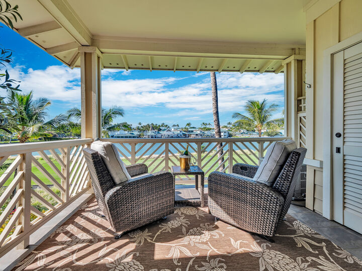 Property Photo:  69-200 Pohakulana Pl N32  HI 96738 