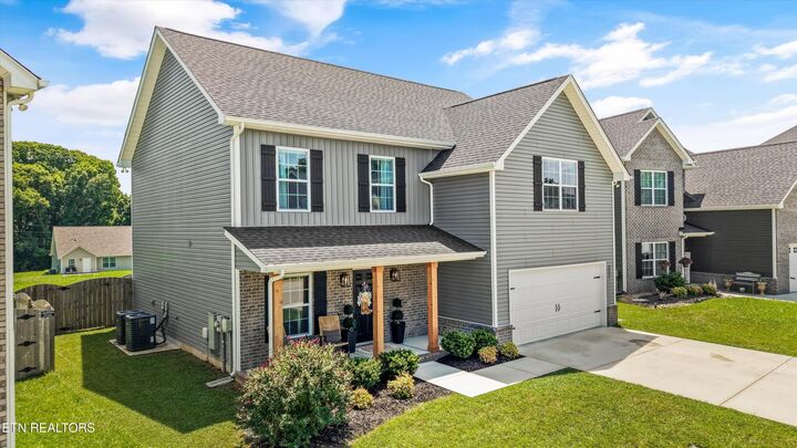 Property Photo:  5926 Honeycrisp Rd  TN 37931 