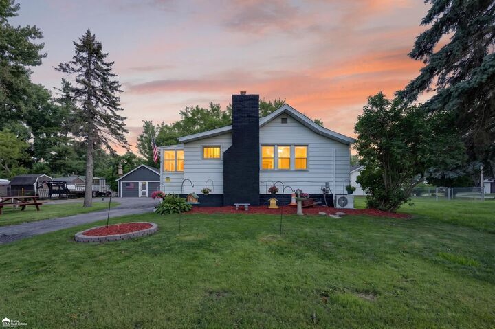 Property Photo:  1442 Natalie Drive  MI 48529 