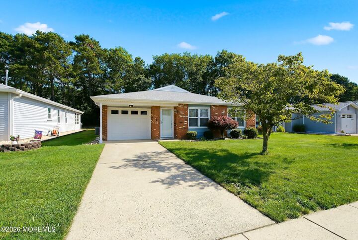 Property Photo:  57 Yorkwood Drive  NJ 08723 