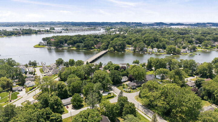 Property Photo:  17586 168th Avenue  MI 49456 