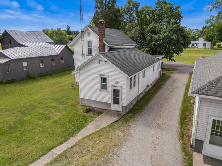Property Photo:  5388 Beecher Road  MI 49266 