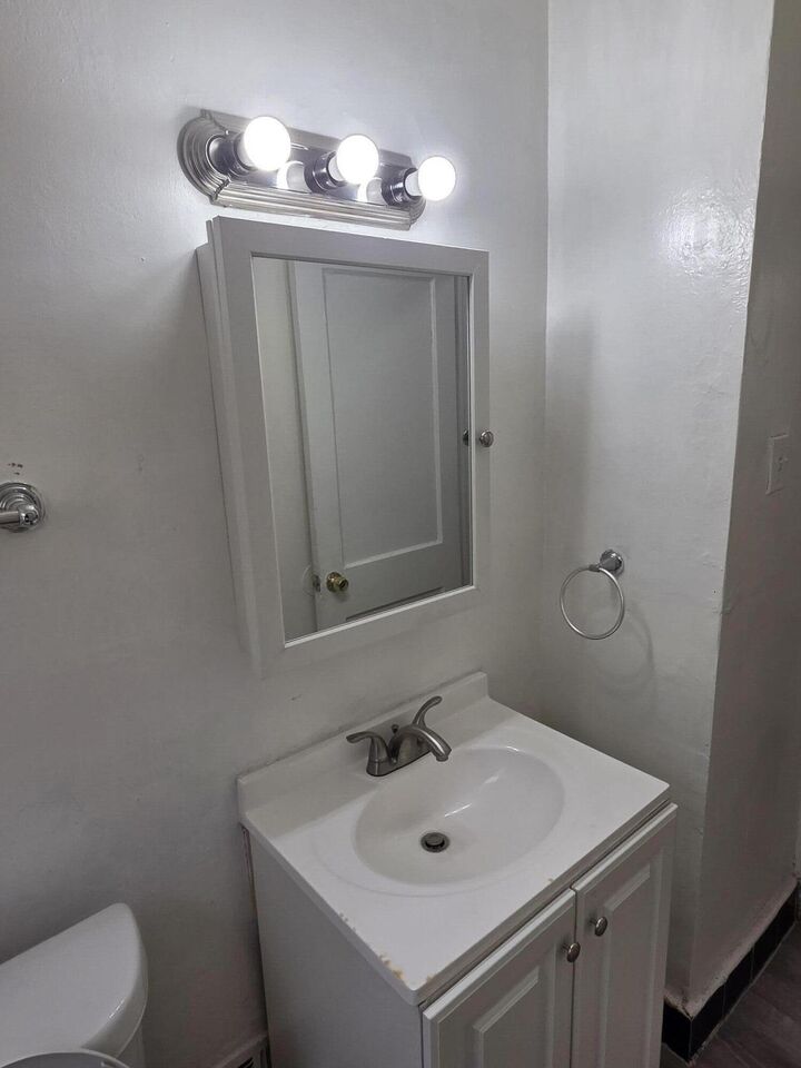 Property Photo:  9245 Archdale Street  MI 48228 