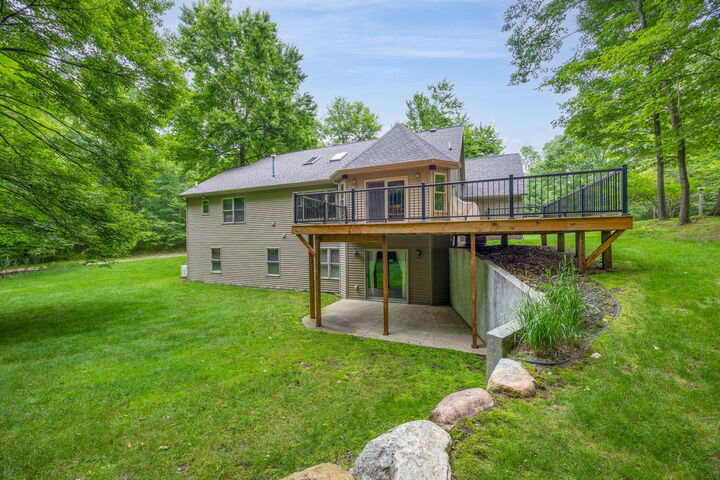 Property Photo:  10372 Mountain View Trail  MI 49346 