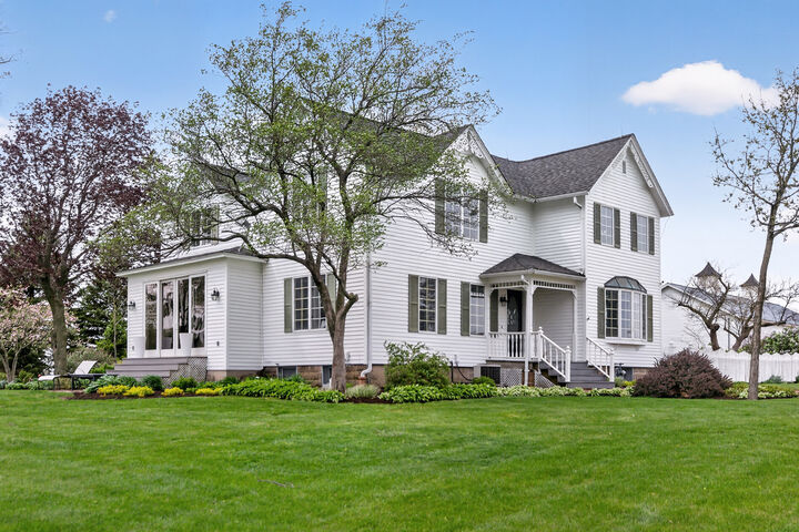 Property Photo:  6615 Il Route 38  IL 60115 