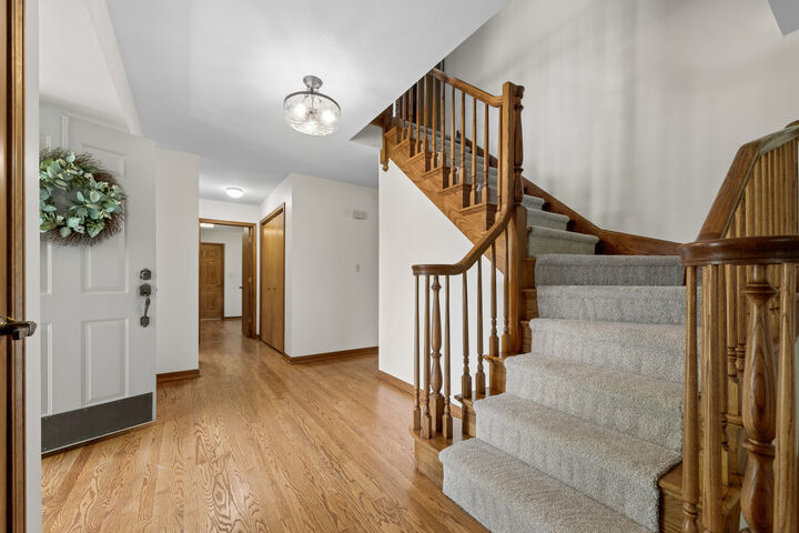 Property Photo:  205 Whitaker Court  IL 60098 