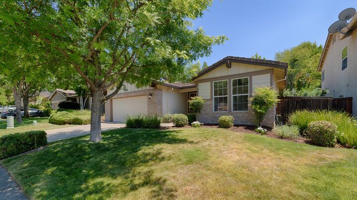 Property Photo:  2921 Fox Hill Drive  CA 95765 