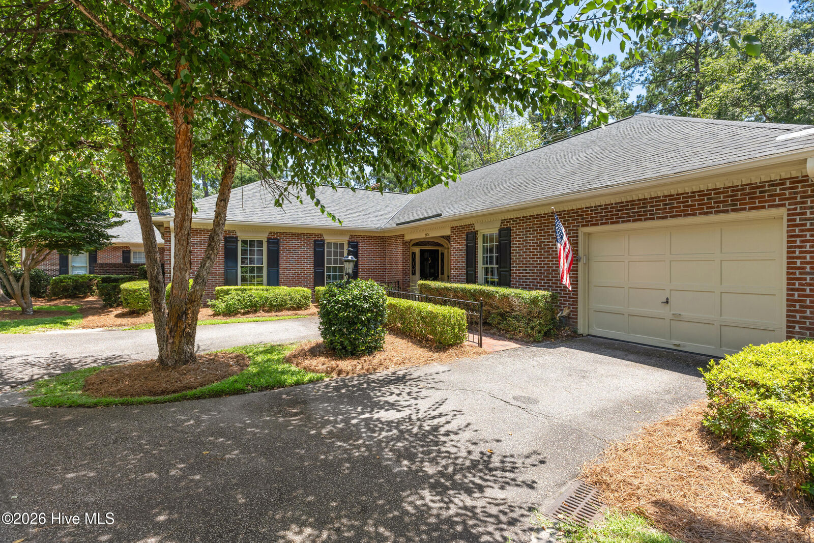 Property Photo: 1904 Brewton Court NC 28403