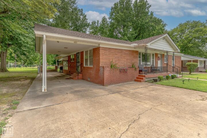 Property Photo:  423 Laughrun Drive  AR 72335 