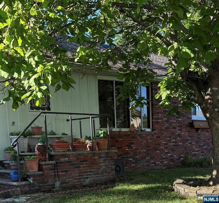 Property Photo:  477 Steinway Road  NJ 07663 