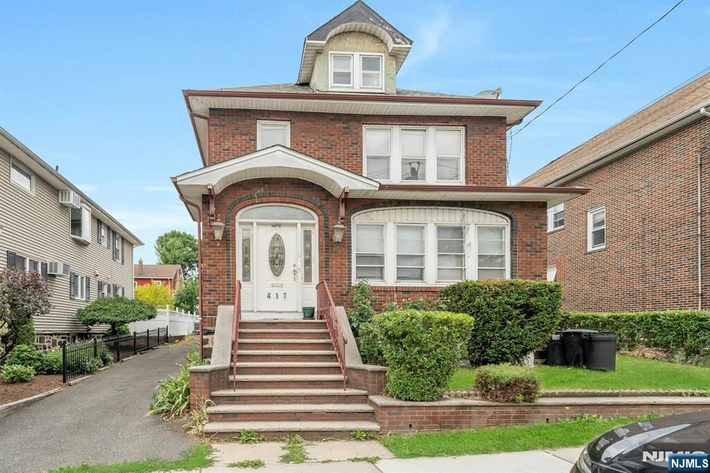 Property Photo:  417 Oakdene Avenue  NJ 07010 