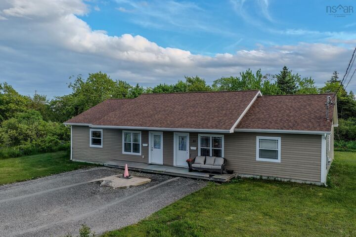 Property Photo:  33 Deerfield Drive  NS B1R 2K4 