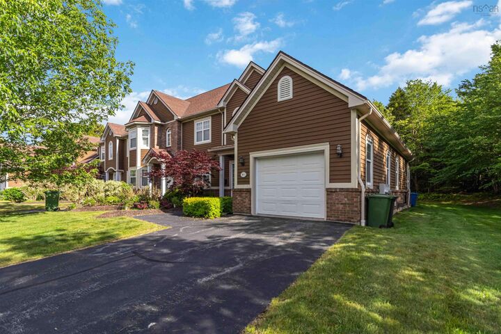 Property Photo:  93 Greenside Lane  NS B4B 2A1 