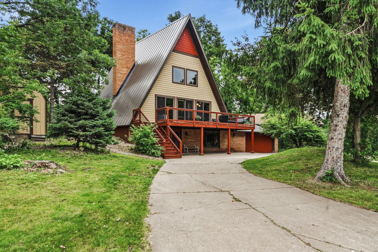 Property Photo:  4540 Wood Duck Drive  MN 55127 