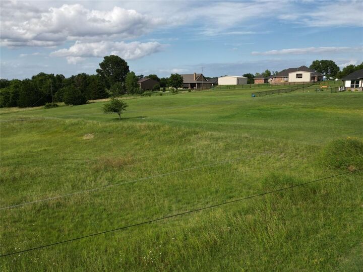 Property Photo:  Tbd Meadow Hill Lane  TX 75090 