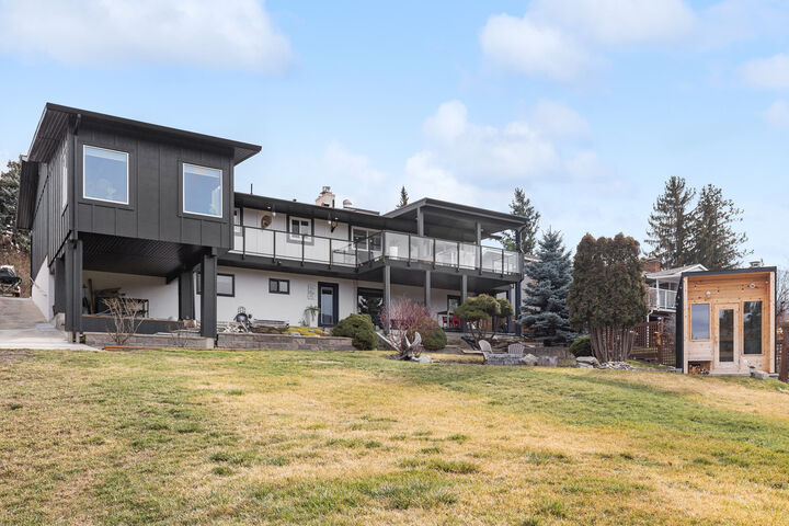 Property Photo: 2426 Collingwood Road BC V1Z 2C2