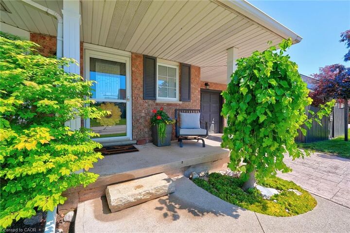 Property Photo:  5137 Hawthorn Drive  ON L3J 0J6 