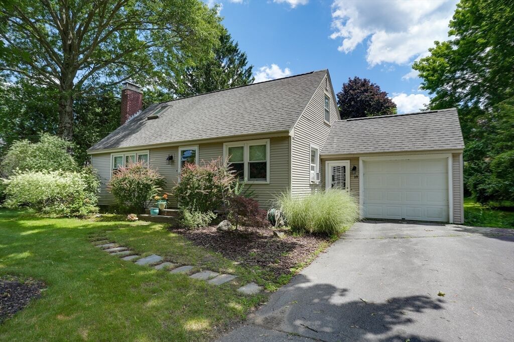 Property Photo:  18 Cortland Dr  MA 01581 