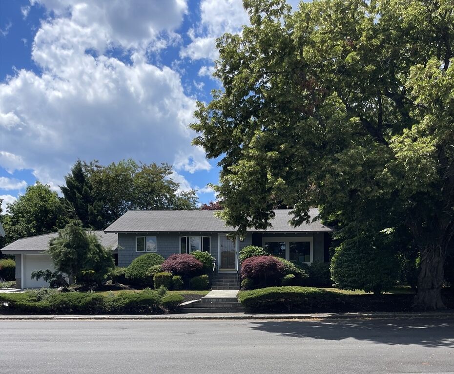 Property Photo:  217 Castle Road  MA 01908 