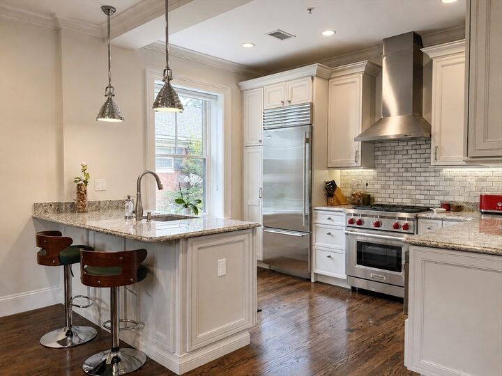 Property Photo:  25 Euston St 2  MA 02446 