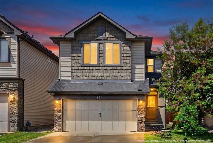 Property Photo:  251 Hillcrest Circle SW  AB T4B 0Y6 