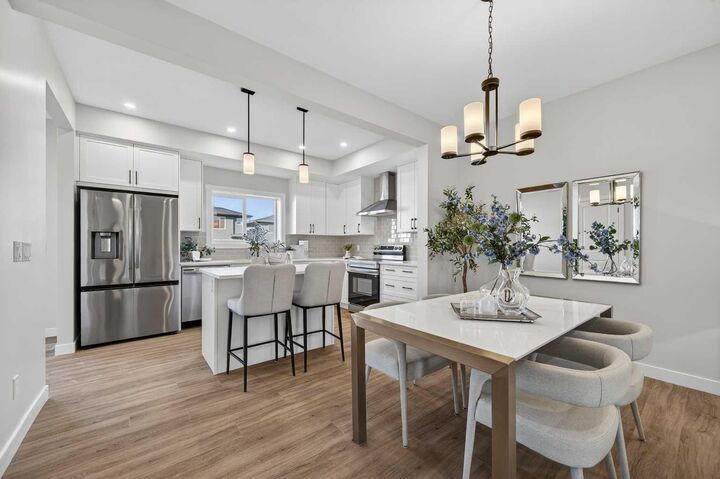 Property Photo:  420 Lewiston Landing NE  AB T3L 2M4 