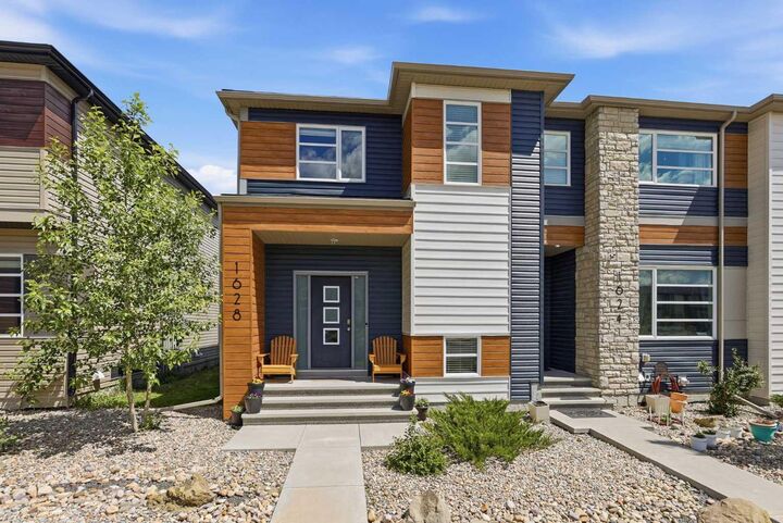 Property Photo:  1628 Cornerstone Boulevard NE  AB T3N 1H3 