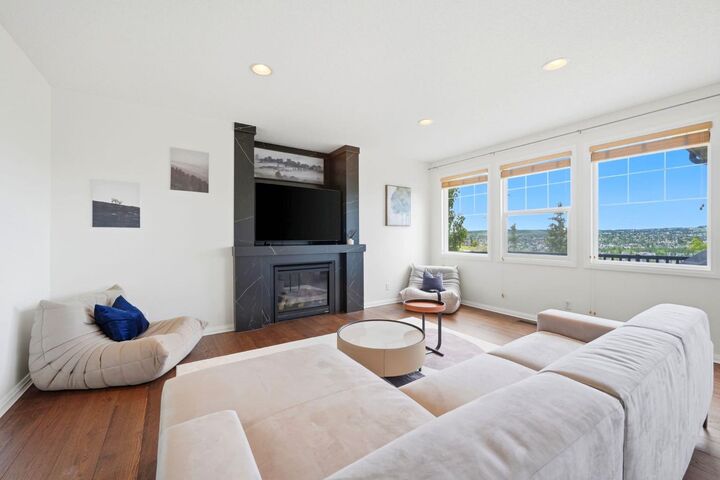 Property Photo: 170 Panamount Road NW AB T3K 0H8