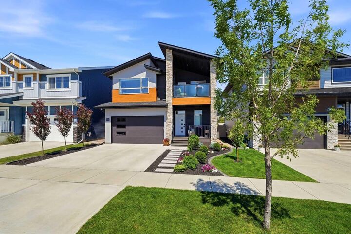 Property Photo:  20 Ellington Crescent  AB T4P 3E2 