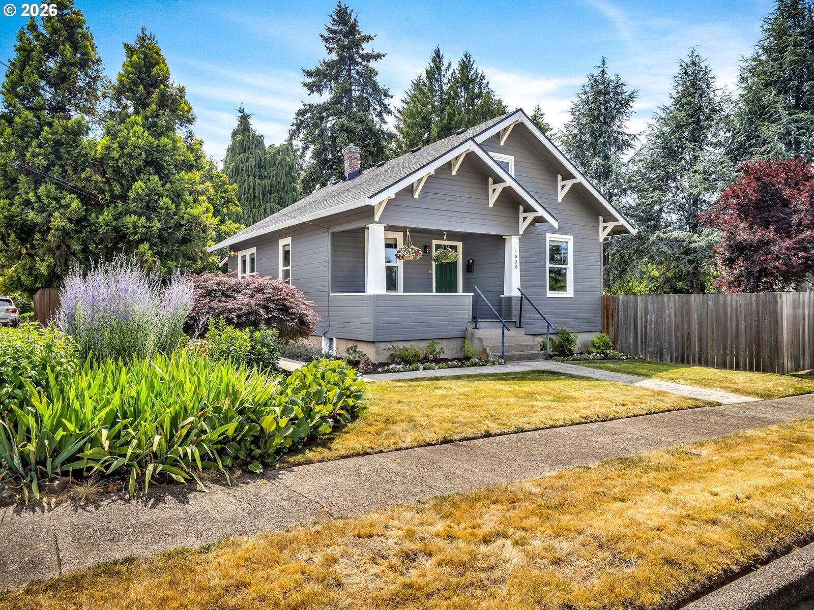 Property Photo: 1620 15th St OR 97045
