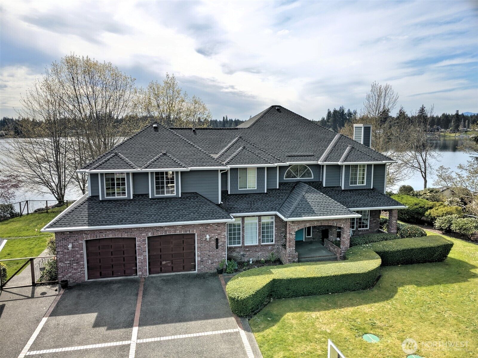 Property Photo:  1860 E Island Lake Drive  WA 98584 