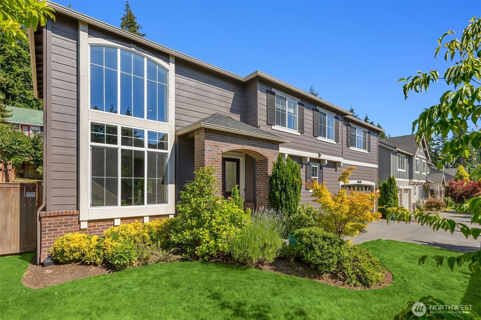 Property Photo:  396  Ashbury Court NW  WA 98110 
