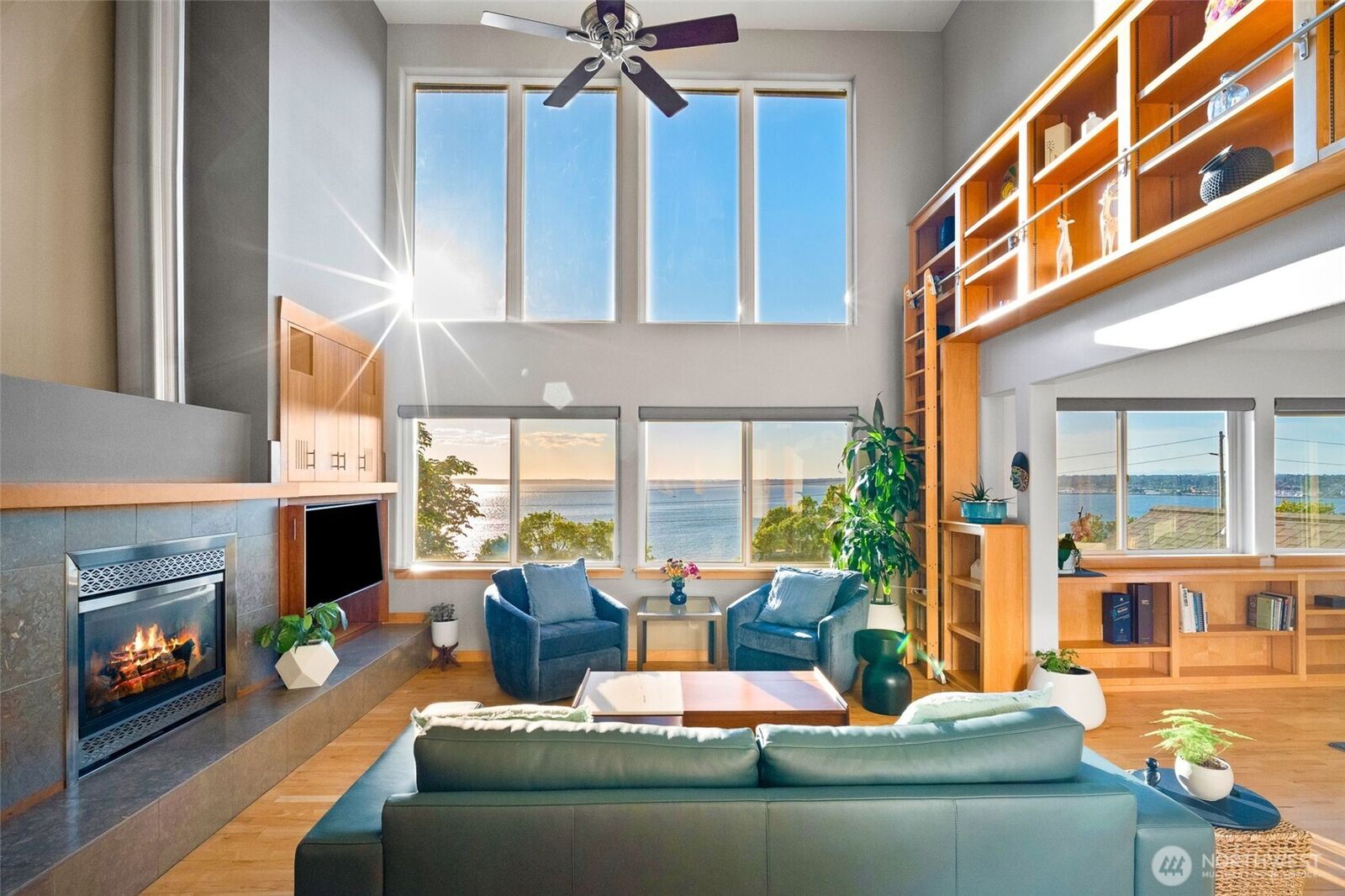 Property Photo:  106 N State Street  WA 98225 