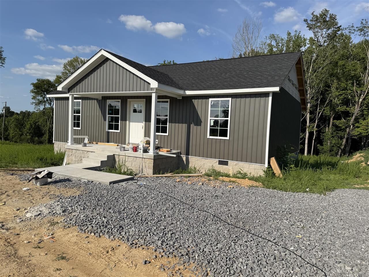 Property Photo: 2620 Dover Church Road KY 42164