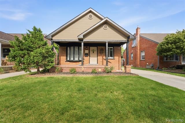 Property Photo:  9636 Quandt Avenue  MI 48101 