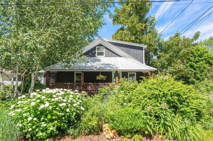 Property Photo:  421 Pequot Avenue  RI 02889 
