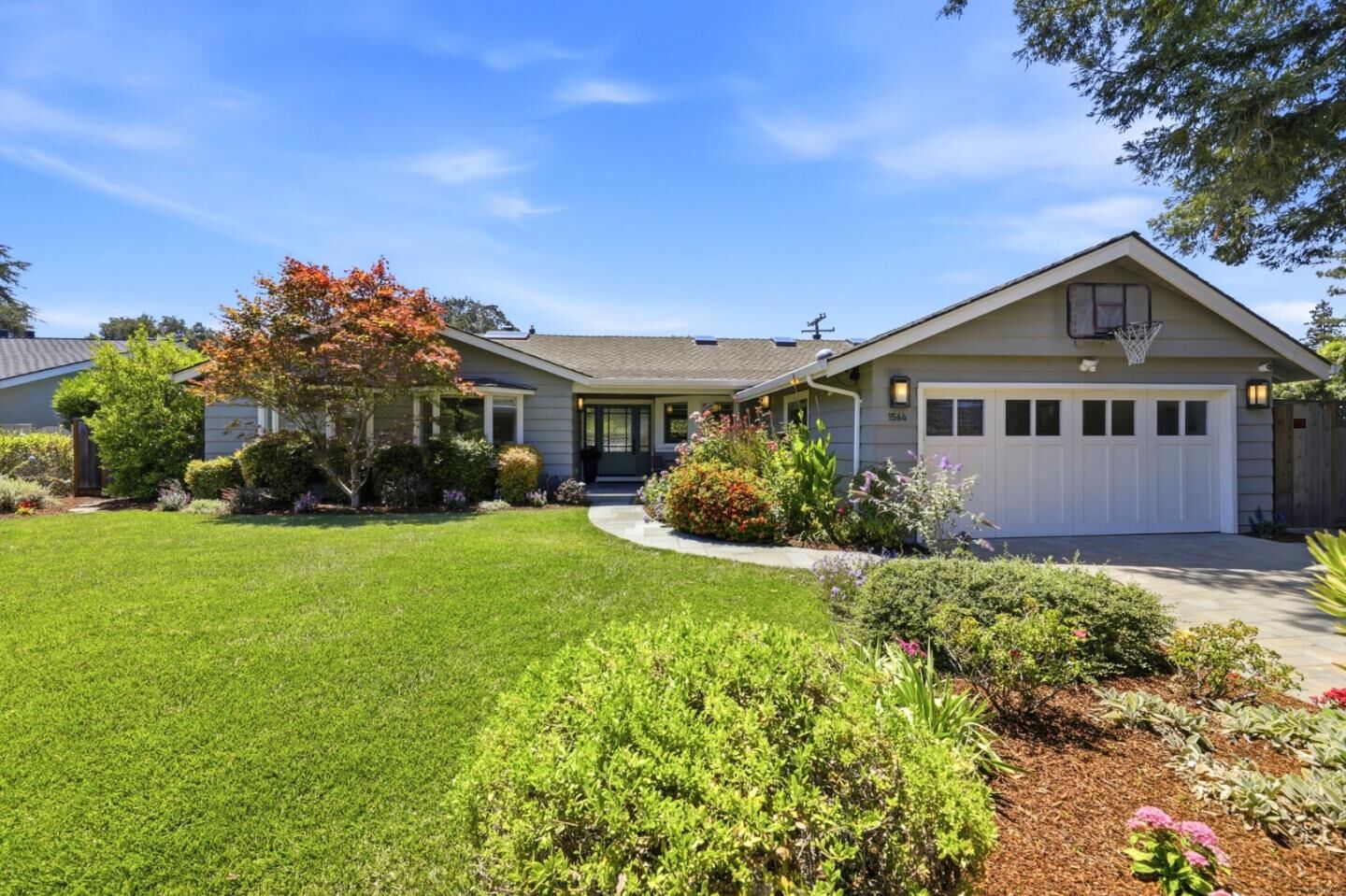 Property Photo: 1564 Wessex Avenue CA 94024