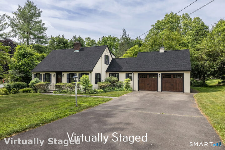 Property Photo:  65 Manor Hill Road  CT 06614 
