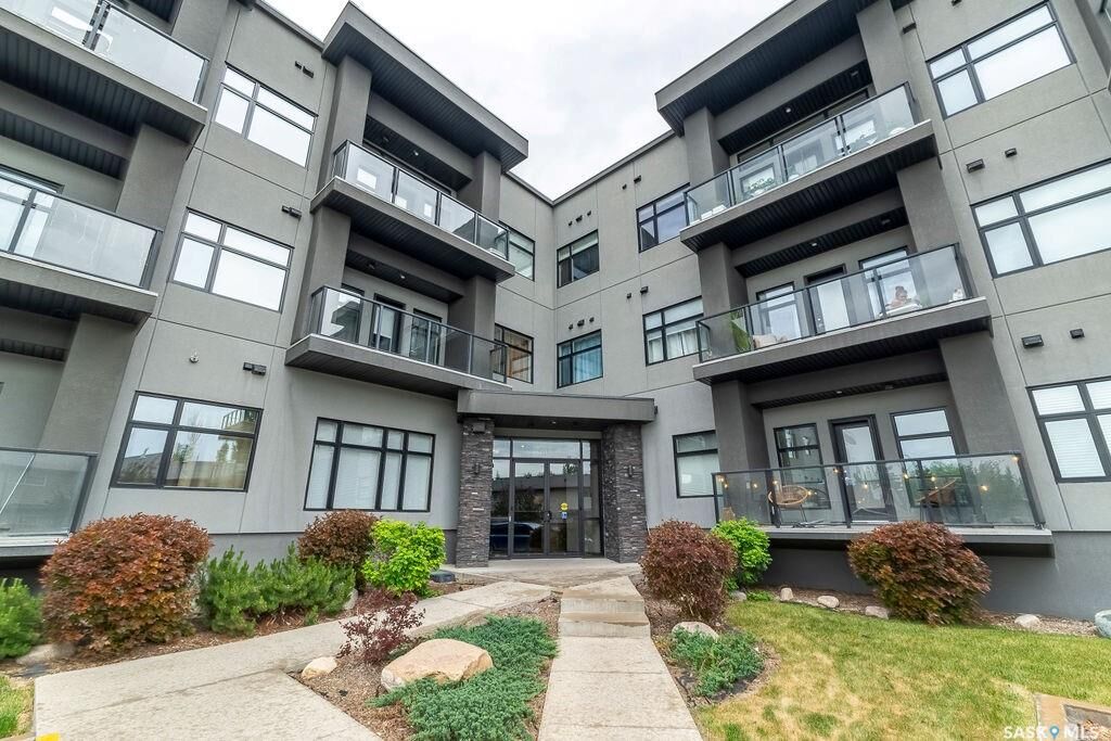 Property Photo:  502 Perehudoff Crescent 310  SK S7N 0T6 
