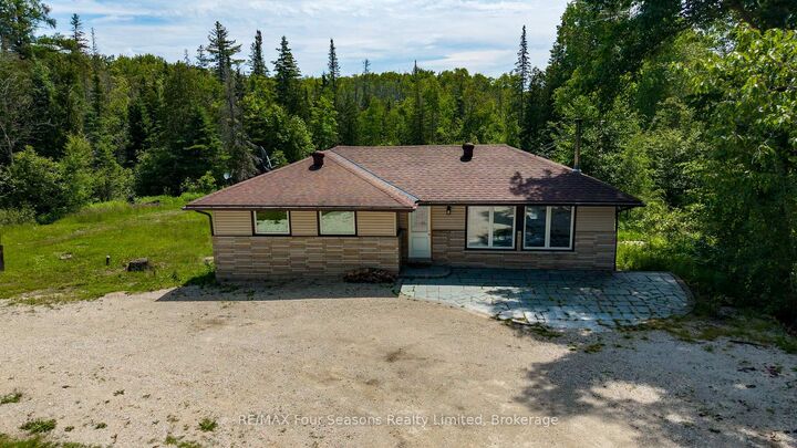 2133 Klondike Park Road — photo 1