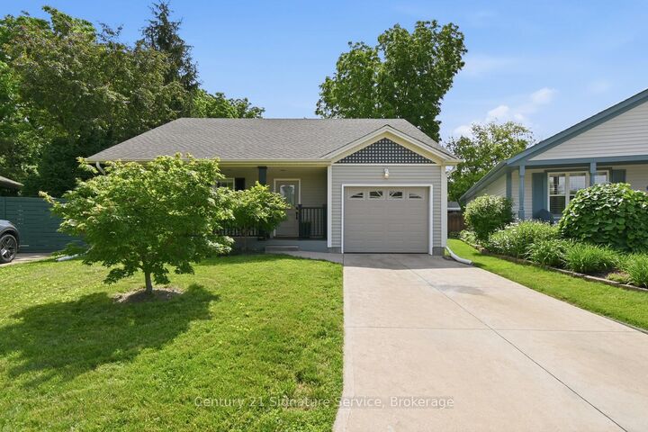 Property Photo:  29 Willver Drive  ON L2M 7Y1 